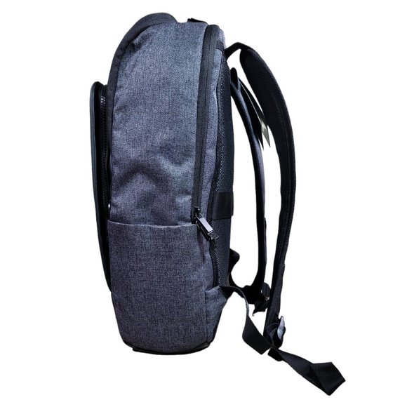 Lenovo Legion 15.6 Recon Gaming Backpack - Picture 4 of 15